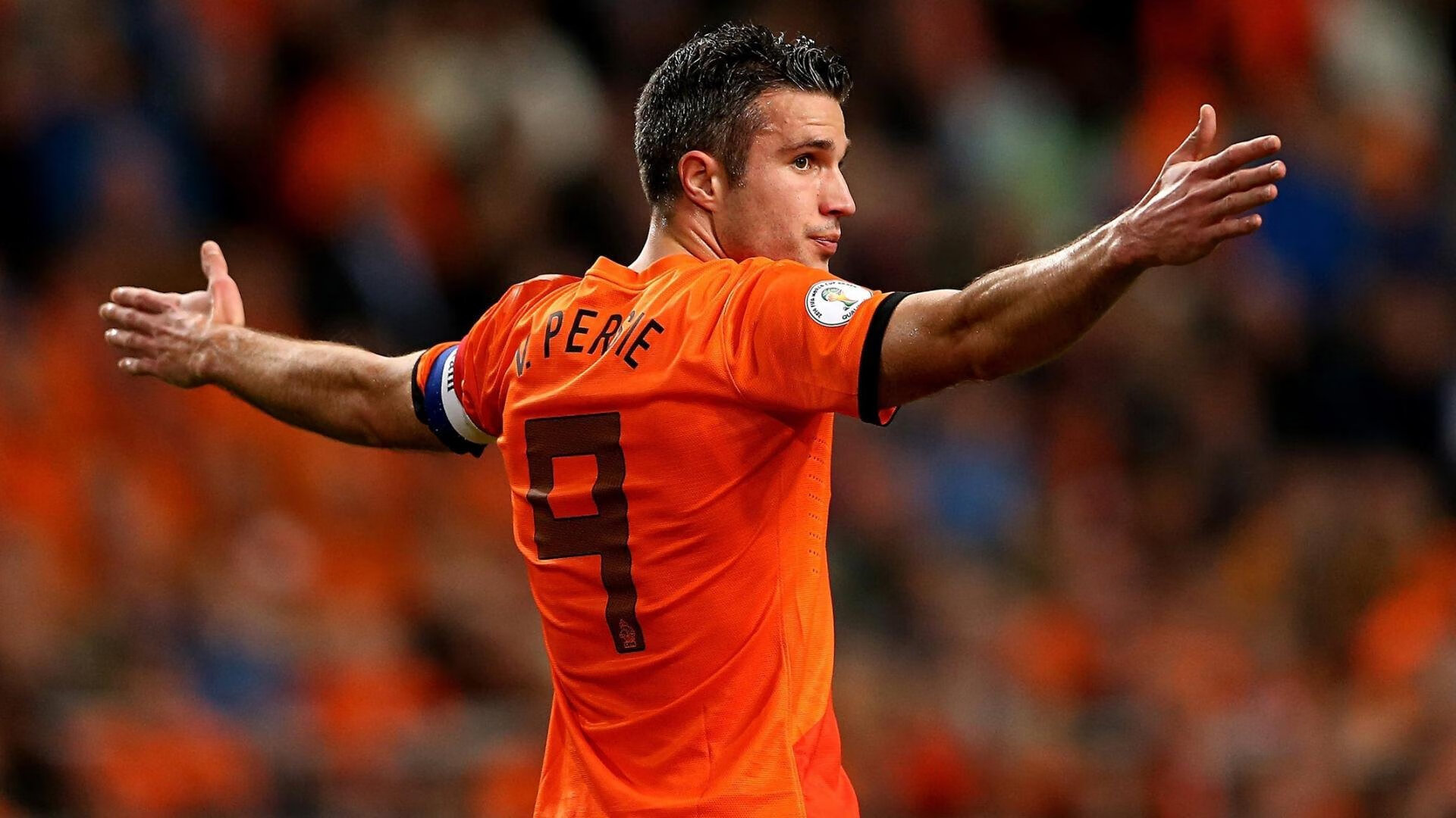 九游体育网址-全球足球界将目光聚焦在冠军杯赛事上，世界足球赛的冠军杯叫什么